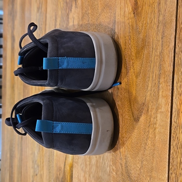 Vionic Paisley Navy Sneaker - Picture 3 of 5